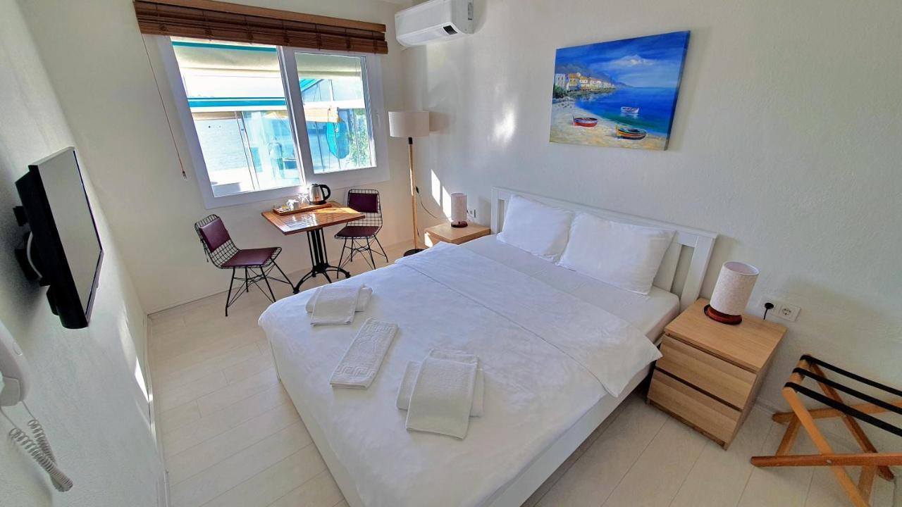 Midilli Konak Foça Exterior foto