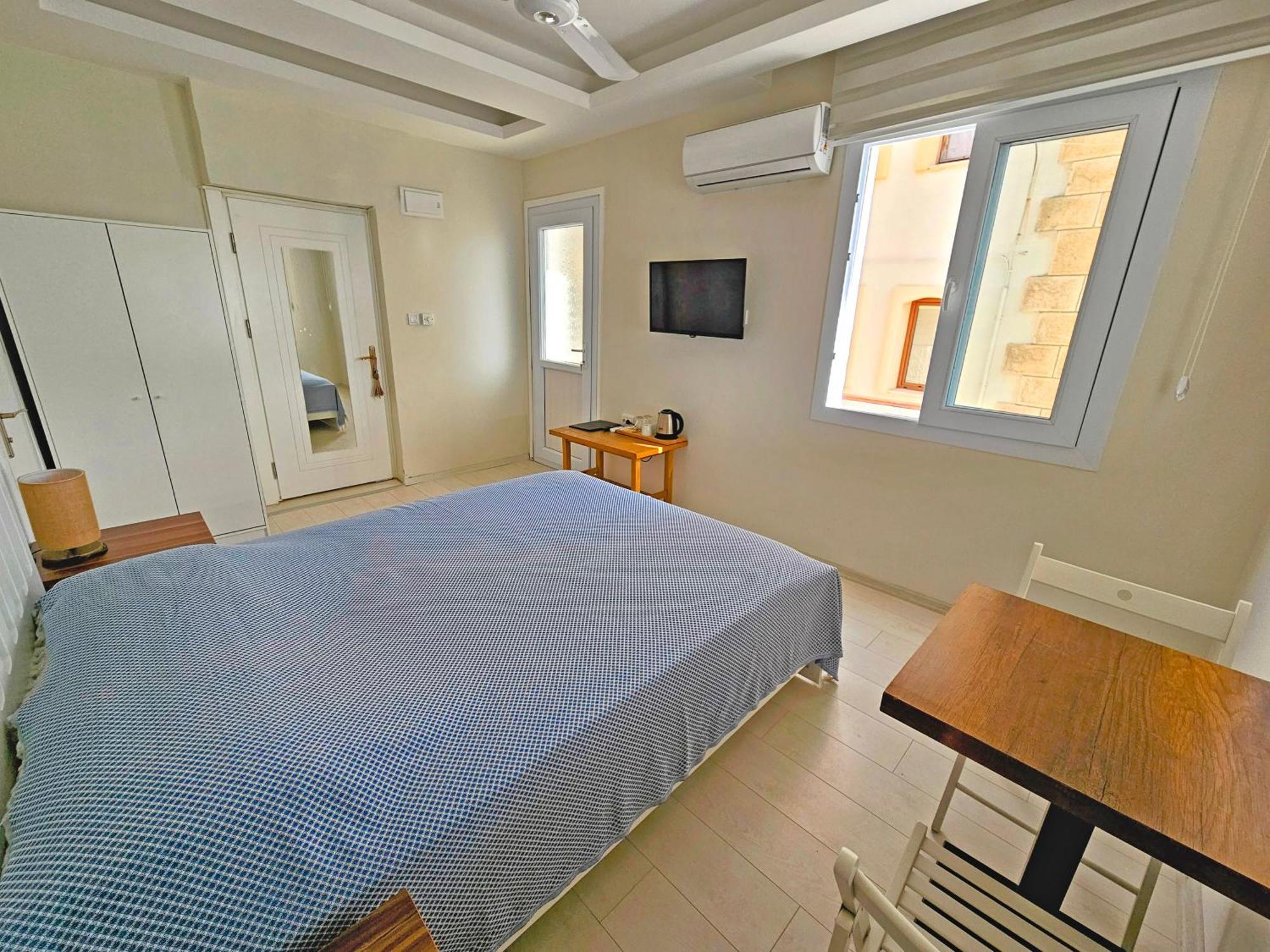 Midilli Konak Foça Zimmer foto